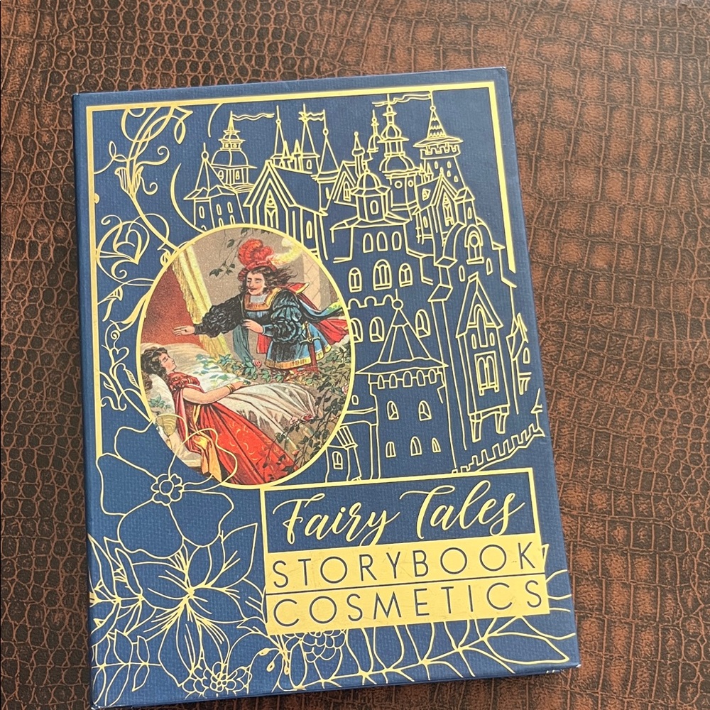 Storybook Cosmetics Palette - Blue & Gold